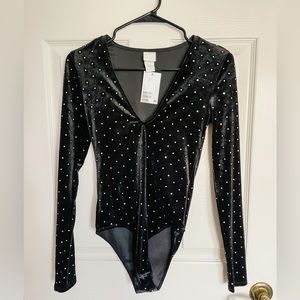 Women’s Black Beaded Velvet V-Neck Long-Sleeve Bodysuit Size XS